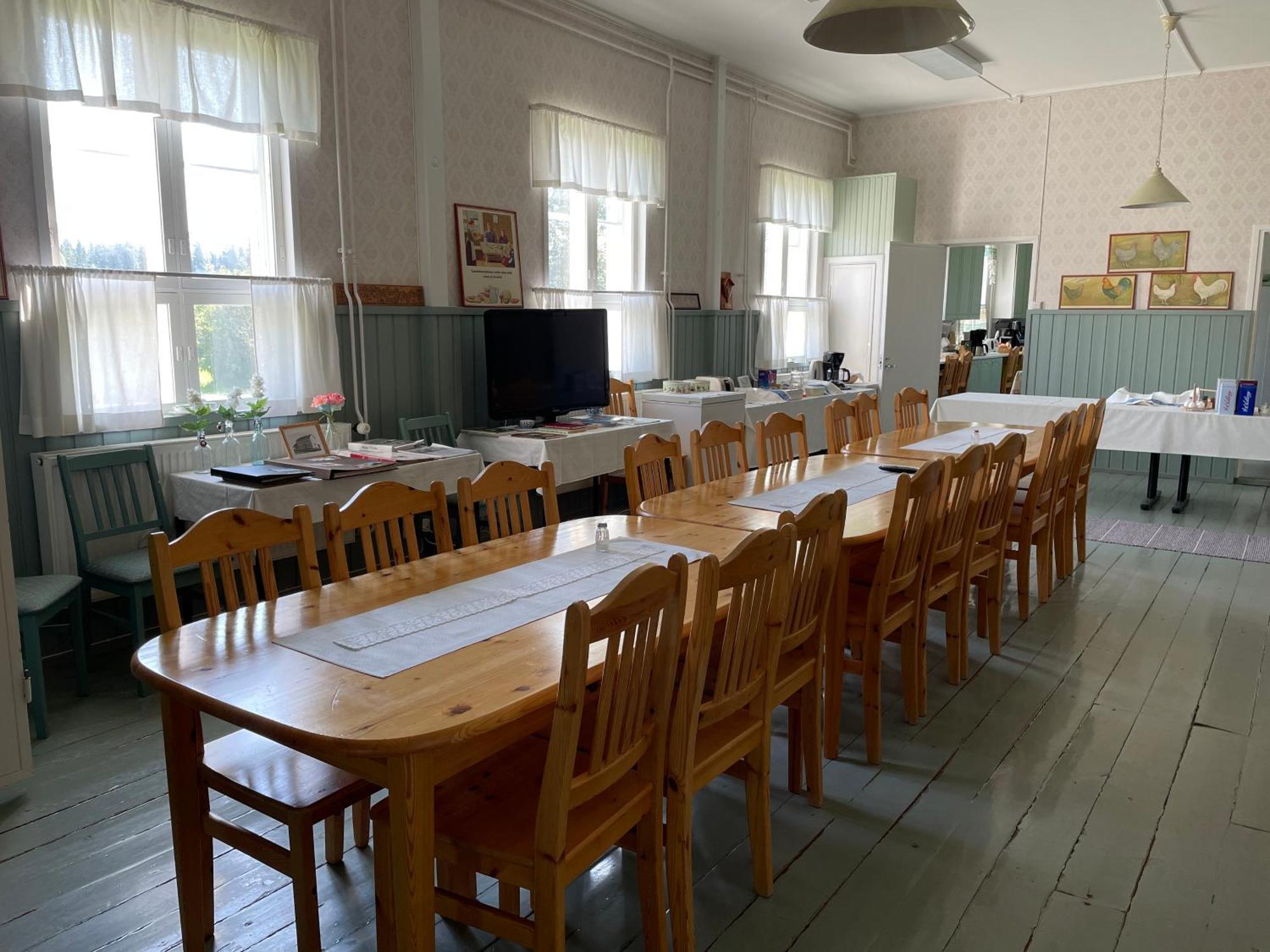 Opintola Bed & Breakfast Norinkyla Bagian luar foto