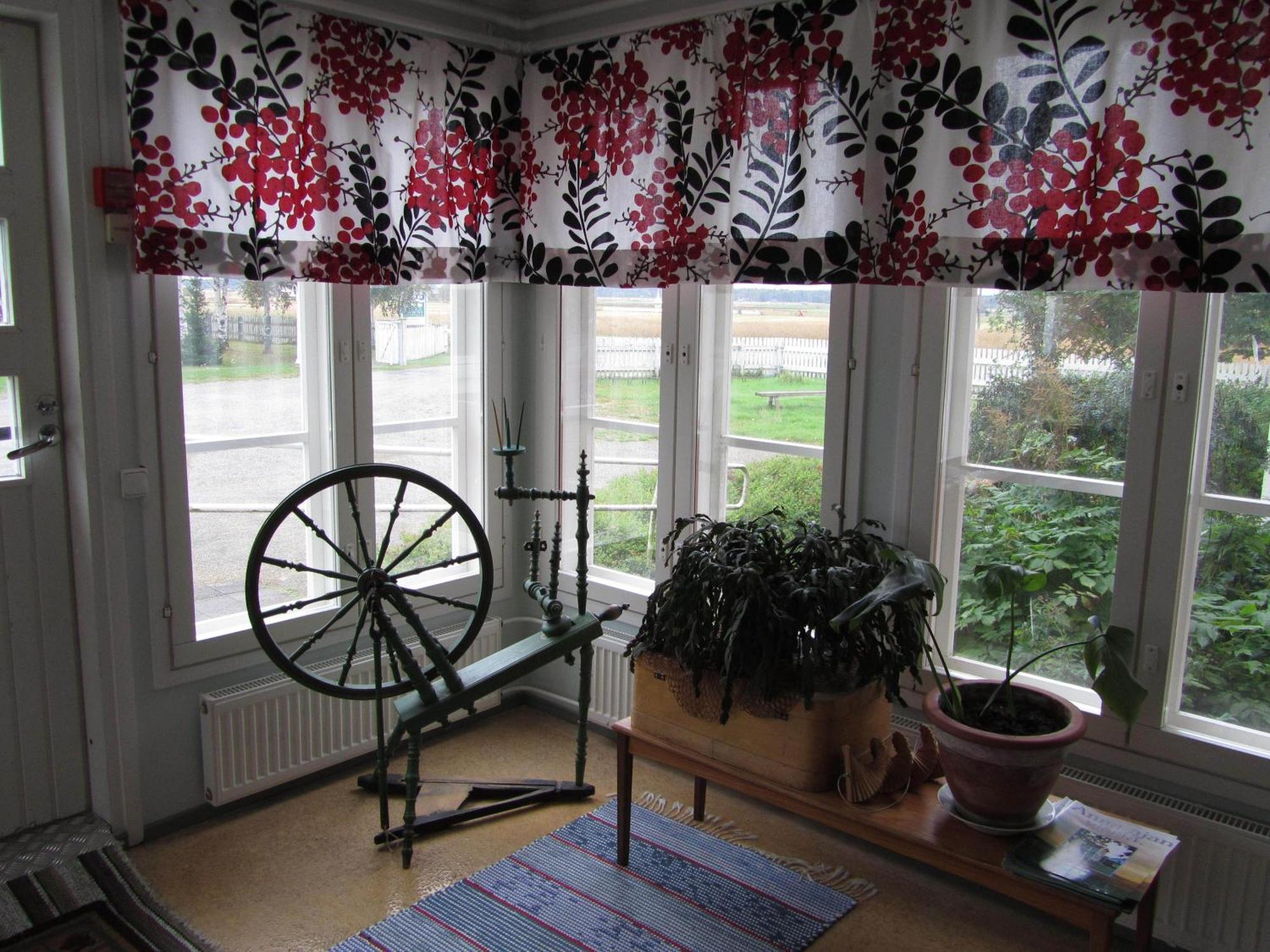 Opintola Bed & Breakfast Norinkyla Bagian luar foto